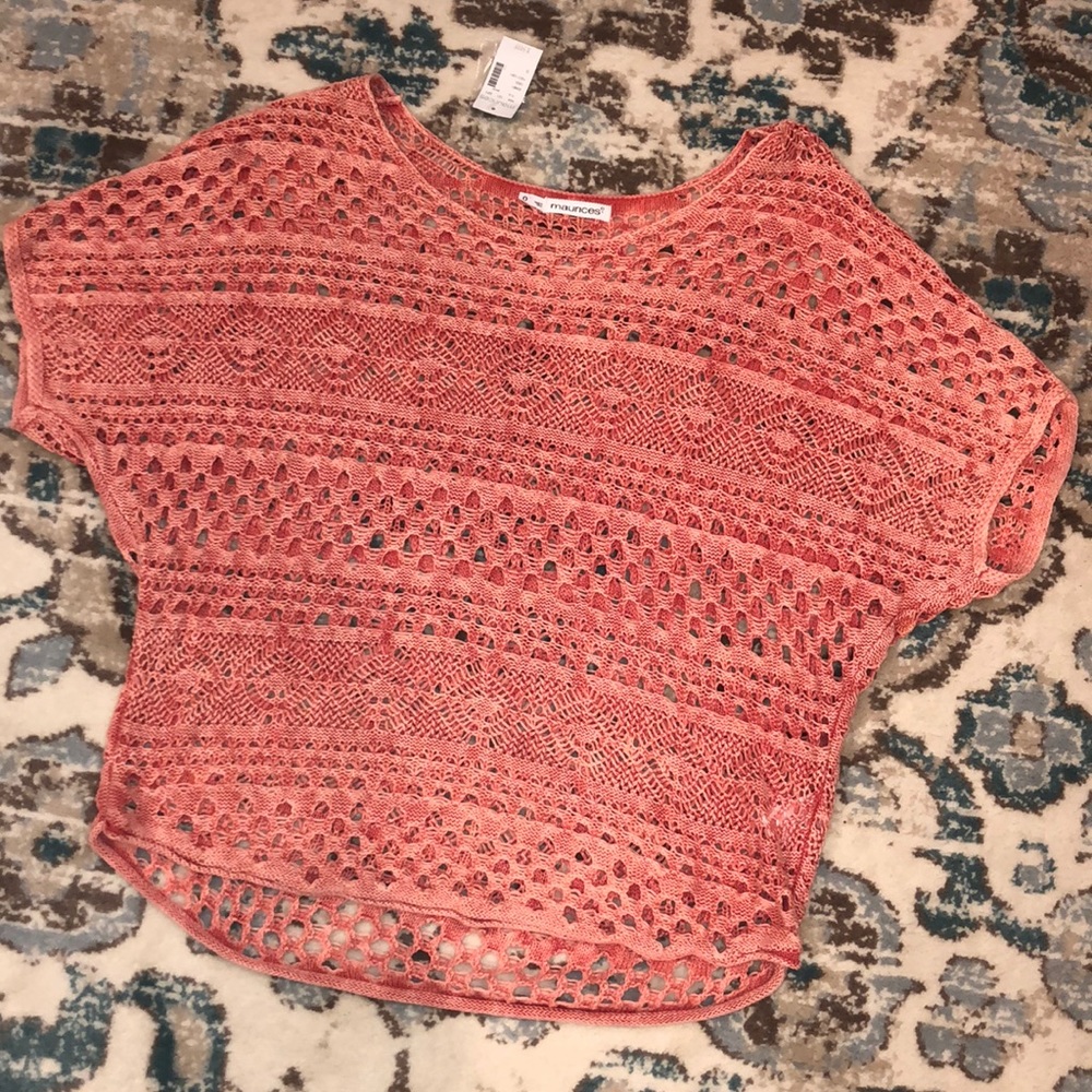 Loose fitted coral t-shirt